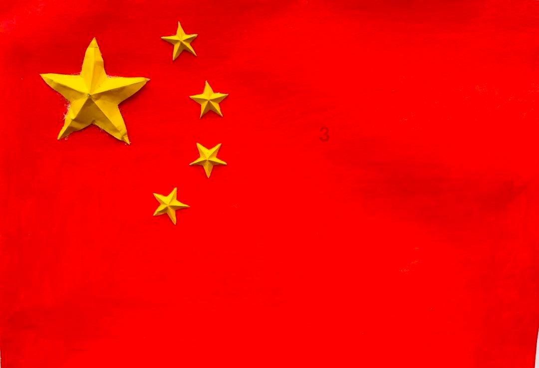 打开中国青年的“朋友圈”,看看他们用国际视野打开新探索