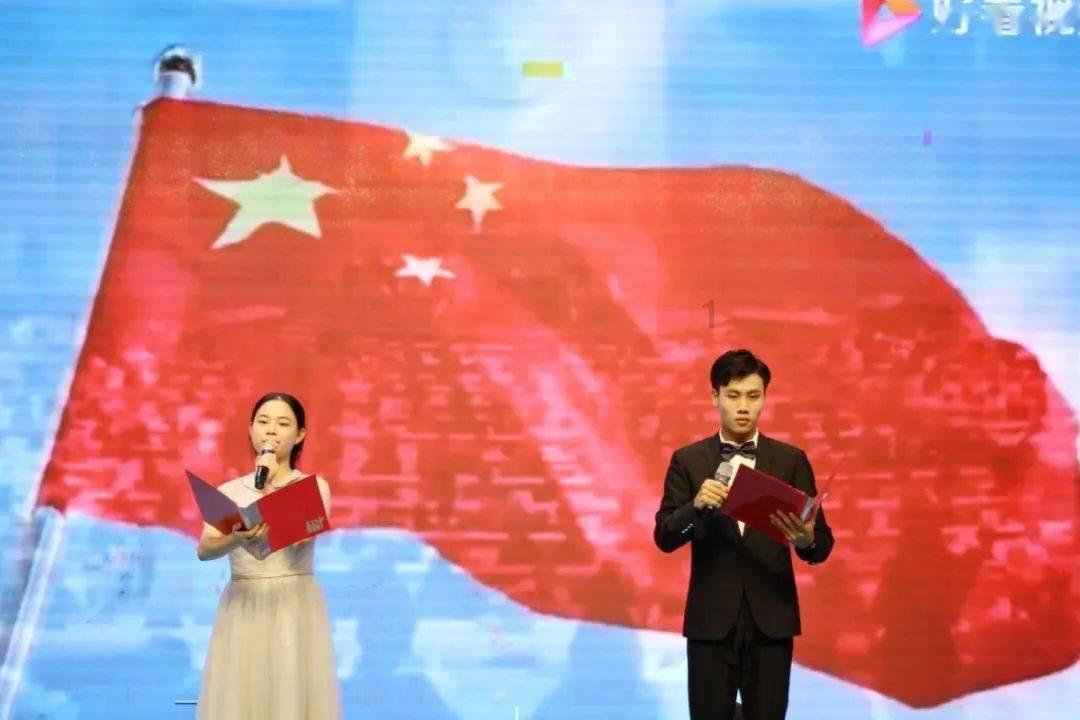 篮球运动员营救